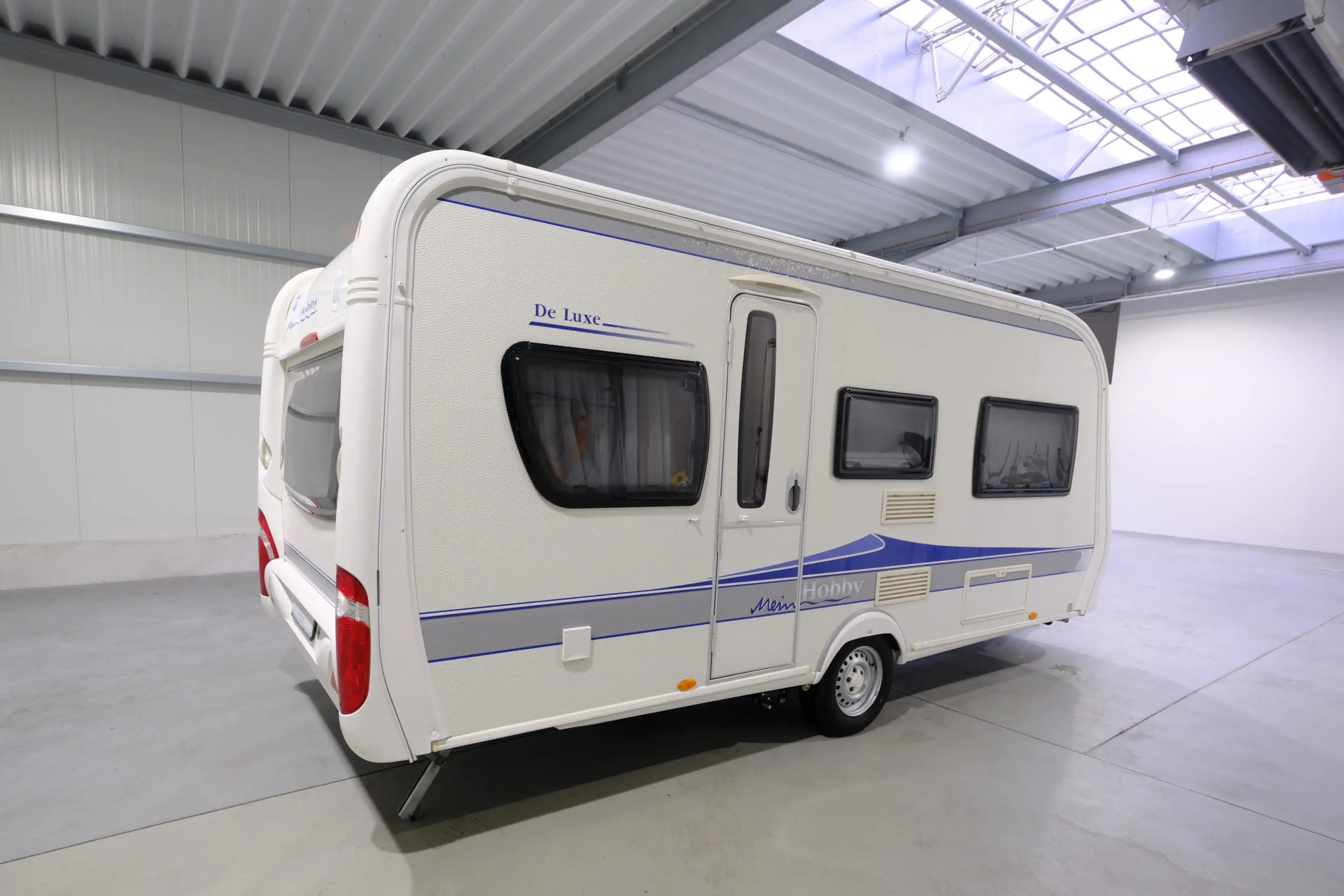 HOBBY DeLuxe 490 UL